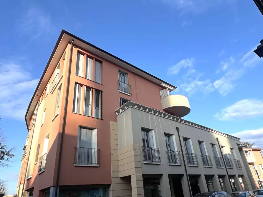 Immagine 2 di Appartamento in vendita  in Via Giuseppe Mazzini 34 a Valsamoggia
