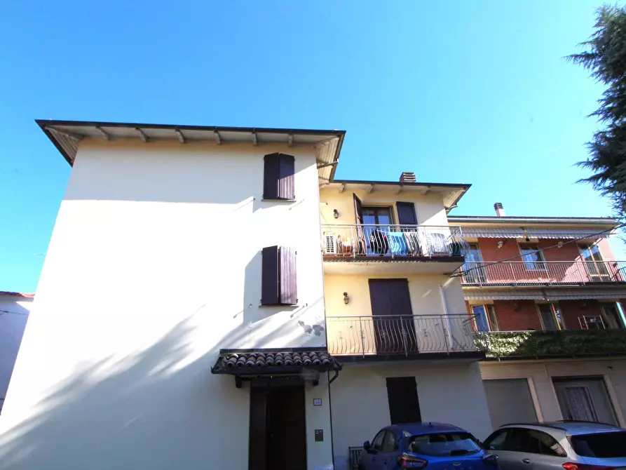 Immagine 14 di Appartamento in vendita  in Via Magazzino a Valsamoggia