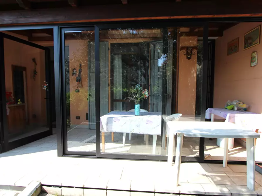 Immagine 9 di Appartamento in vendita  in Via E. Carnevali 79 a Valsamoggia