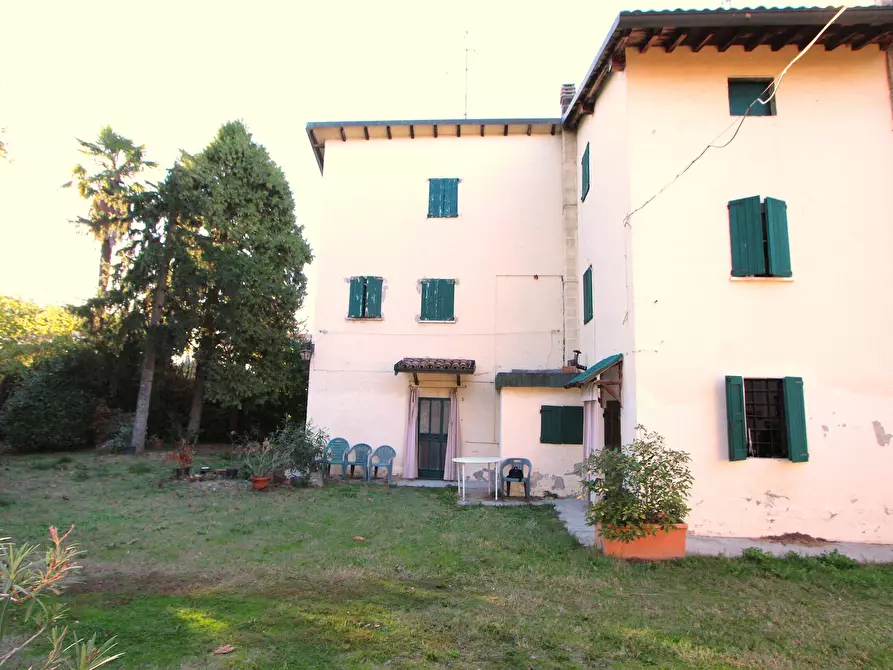 Immagine 21 di Porzione di casa in vendita  in Via Magazzino a Valsamoggia