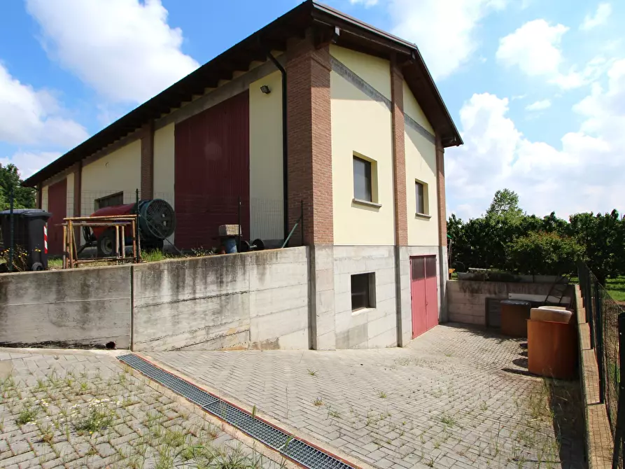 Immagine 8 di Porzione di casa in vendita  in Via San Francesco a Valsamoggia