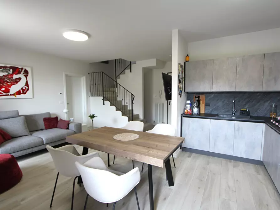 Immagine 20 di Porzione di casa in vendita  in Via Prati di Soletto a Valsamoggia