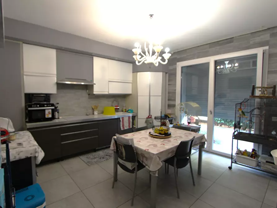 Immagine 17 di Villa in vendita  in Via Enzo Biagi a Valsamoggia