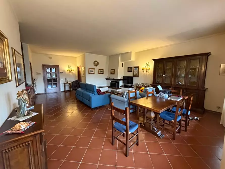 Immagine 37 di Porzione di casa in vendita  a Valsamoggia