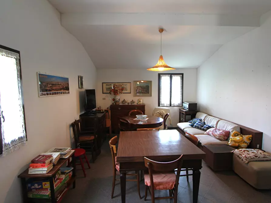 Immagine 34 di Porzione di casa in vendita  in Via Palazzetto 17 a Valsamoggia