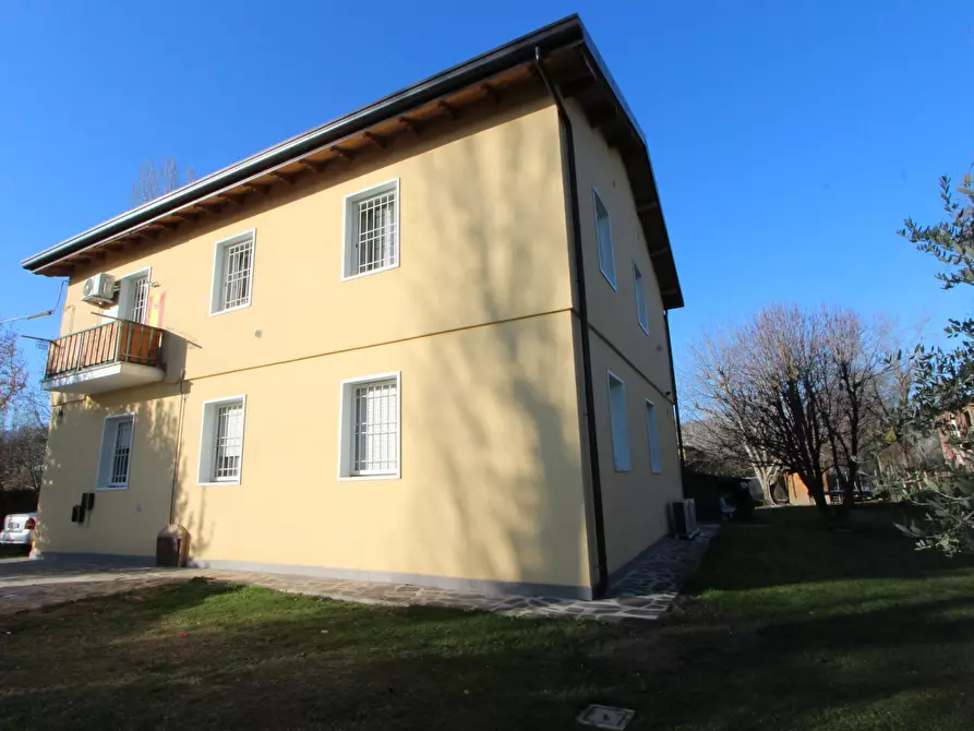 Immagine 12 di Casa indipendente in vendita  in Via Cassola a Valsamoggia