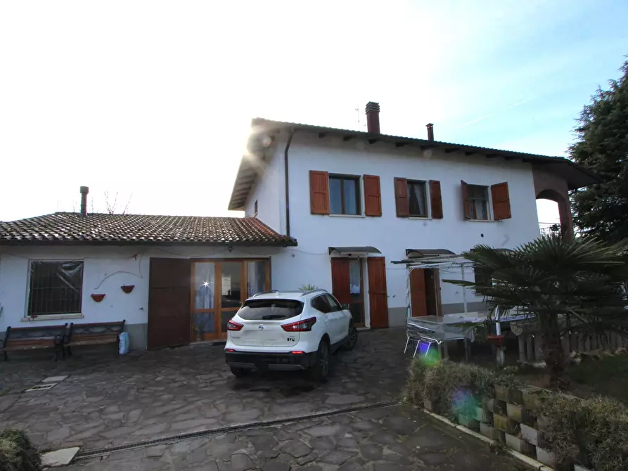 Immagine 64 di Villa in vendita  in Via dell'Artigiano 1 a Valsamoggia