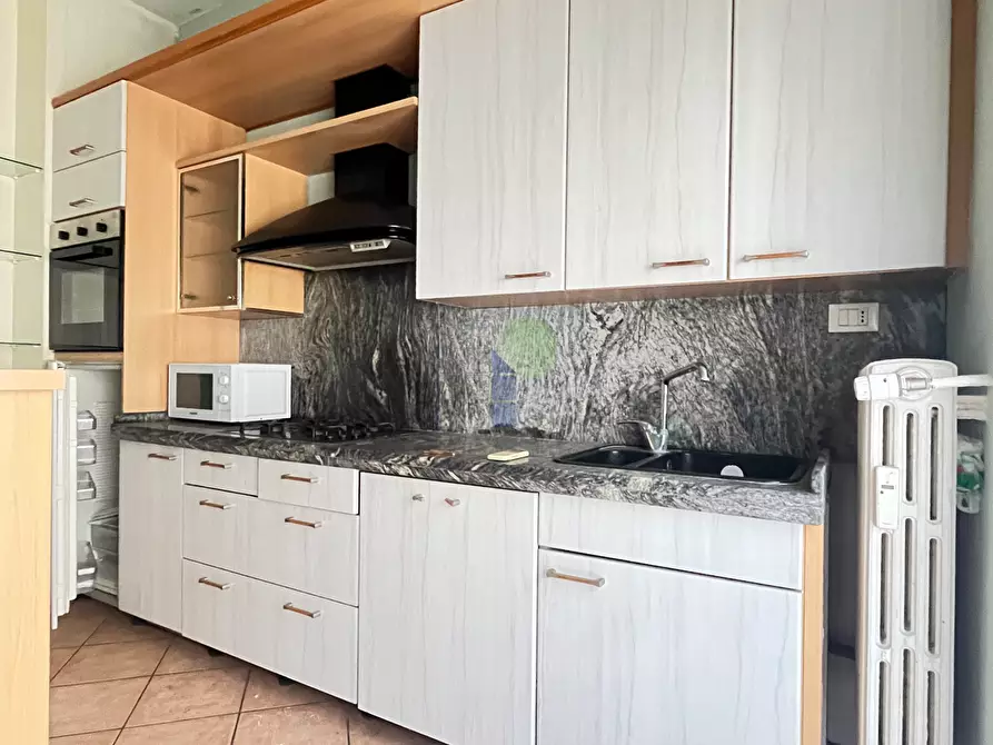 Immagine 4 di Trilocale in vendita  in Via Grande 225 a Livorno