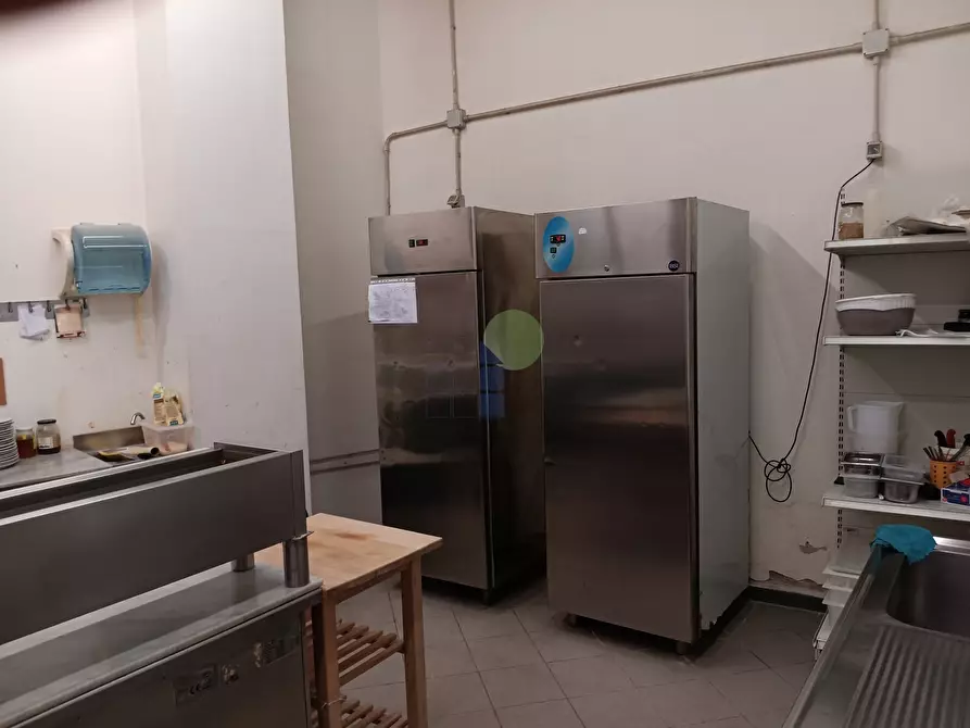 Immagine 15 di Bar / Ristorante in vendita  in Piazza del Luogo Pio 4 a Livorno