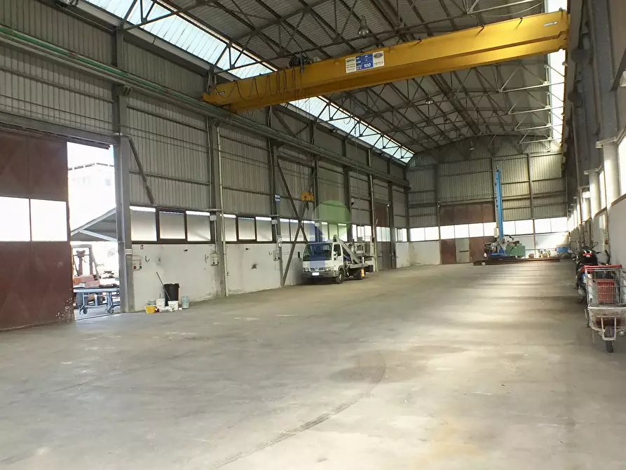 Immagine 6 di Attività artigianale in vendita  in via Arno 22 a Piombino