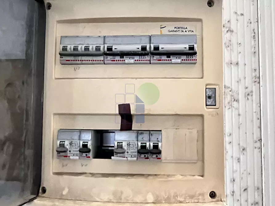 Immagine 17 di Capannone industriale in vendita  in Via per Rosignano 11 a Rosignano Marittimo