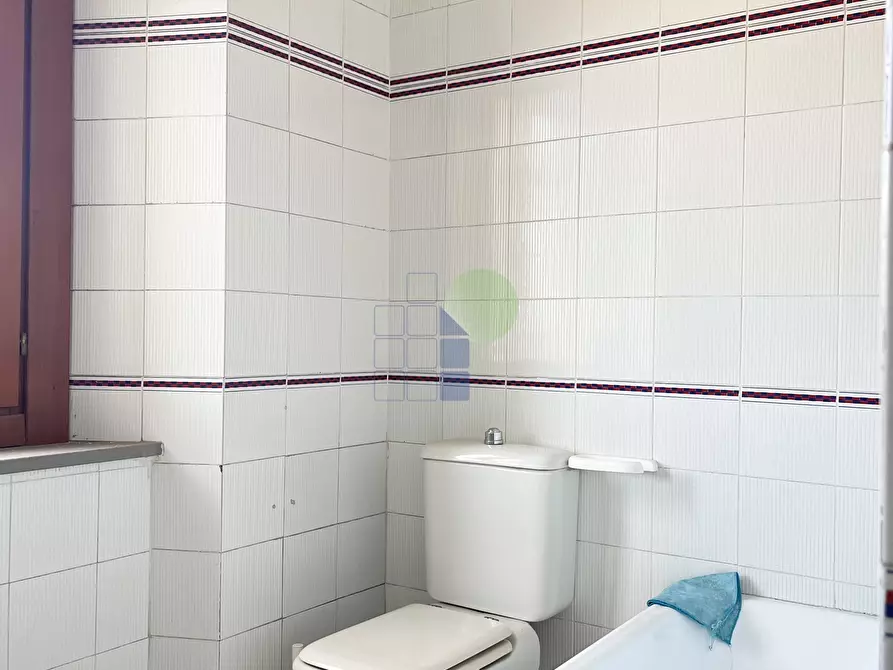 Immagine 13 di Ufficio in affitto  in Scali D'Azeglio 10 a Livorno