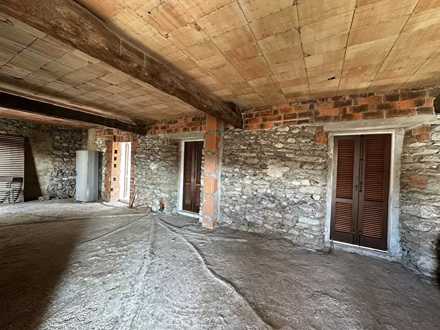 Immagine 14 di Rustico / casale in vendita  in Via Nazionale 1 a Colazza