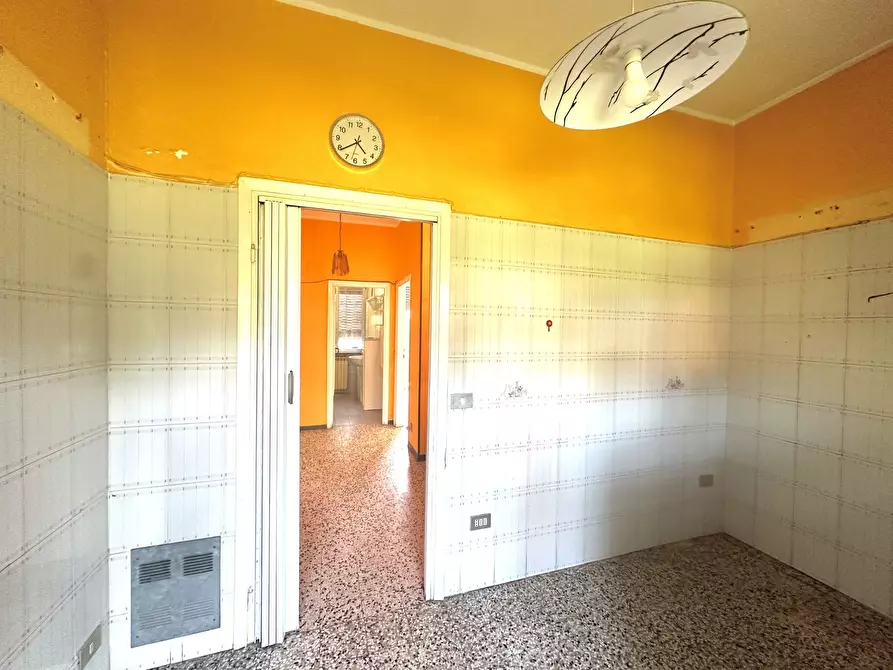 Immagine 15 di Trilocale in vendita  in Via Verbano 7 a Arona