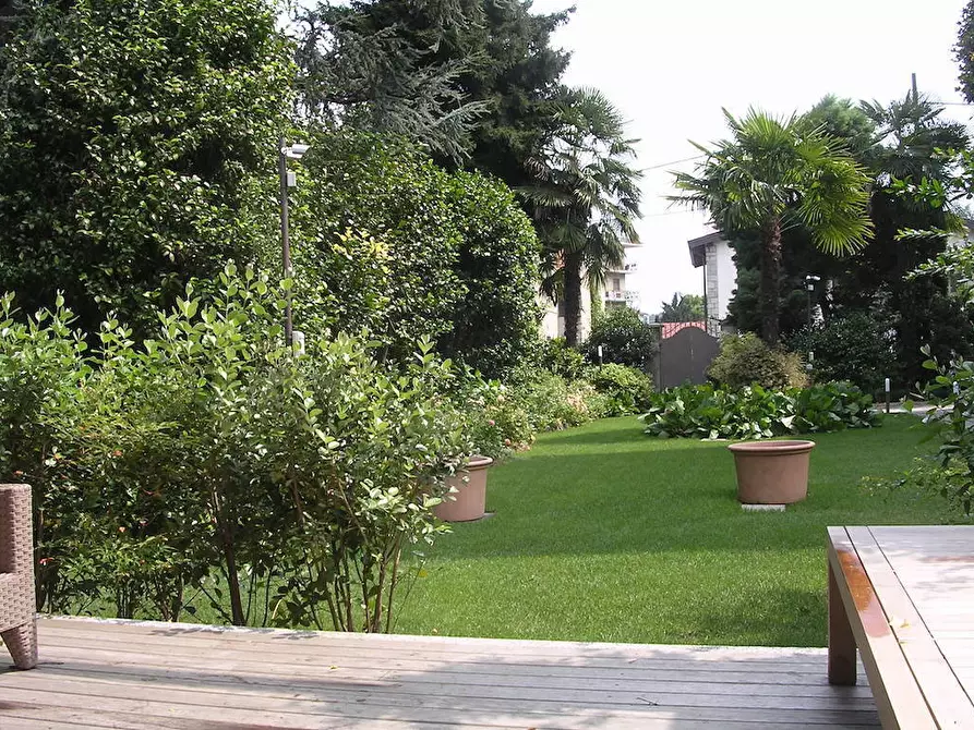 Immagine 23 di Trilocale in affitto  in Via XX Settembre 1 a Arona