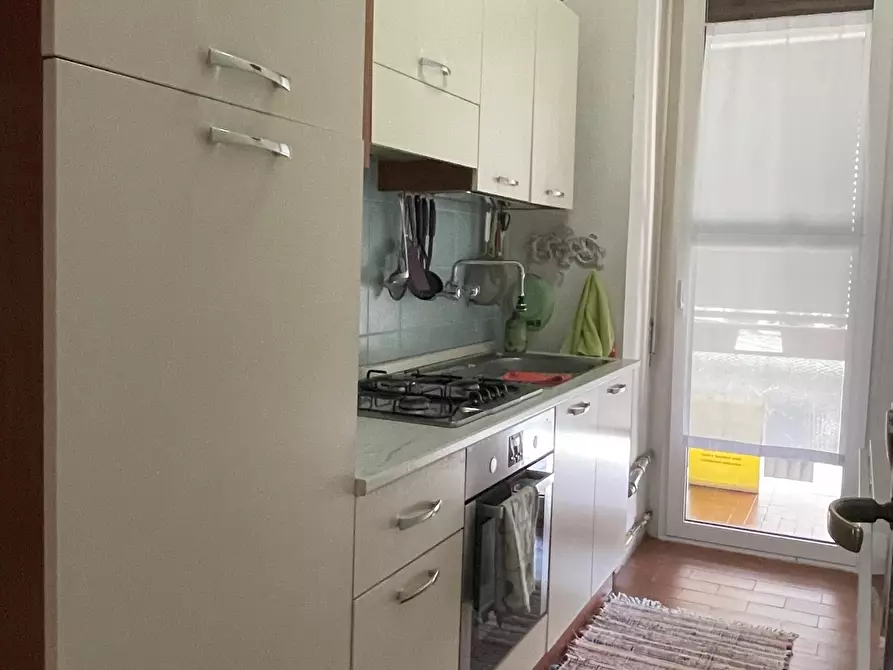 Immagine 4 di Trilocale in vendita  in Via XX Settembre 1 a Arona