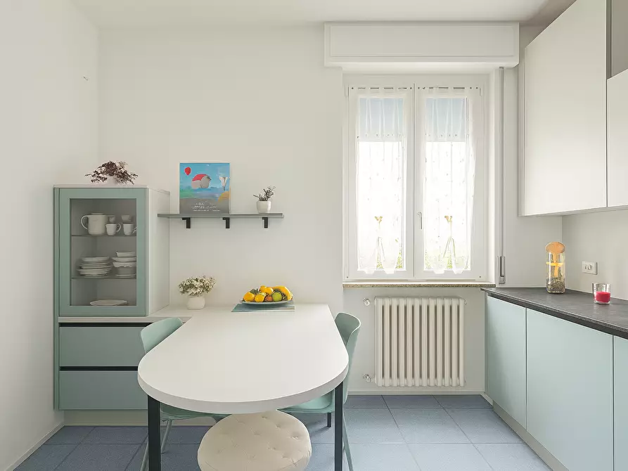 Immagine 2 di Trilocale in vendita  in Via Monviso 10 a Arona