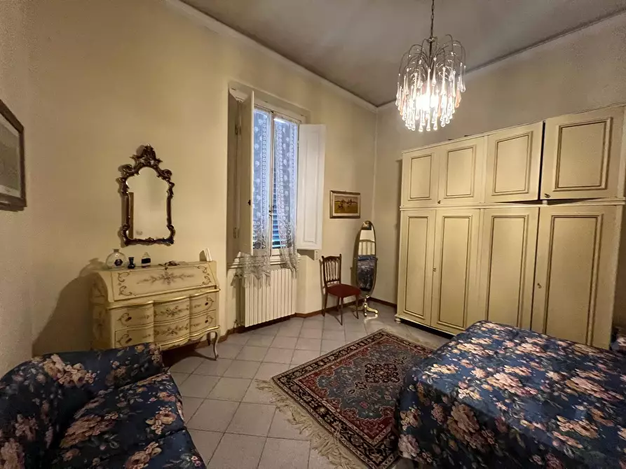 Immagine 6 di Villa in vendita  in via gallino a Firenze