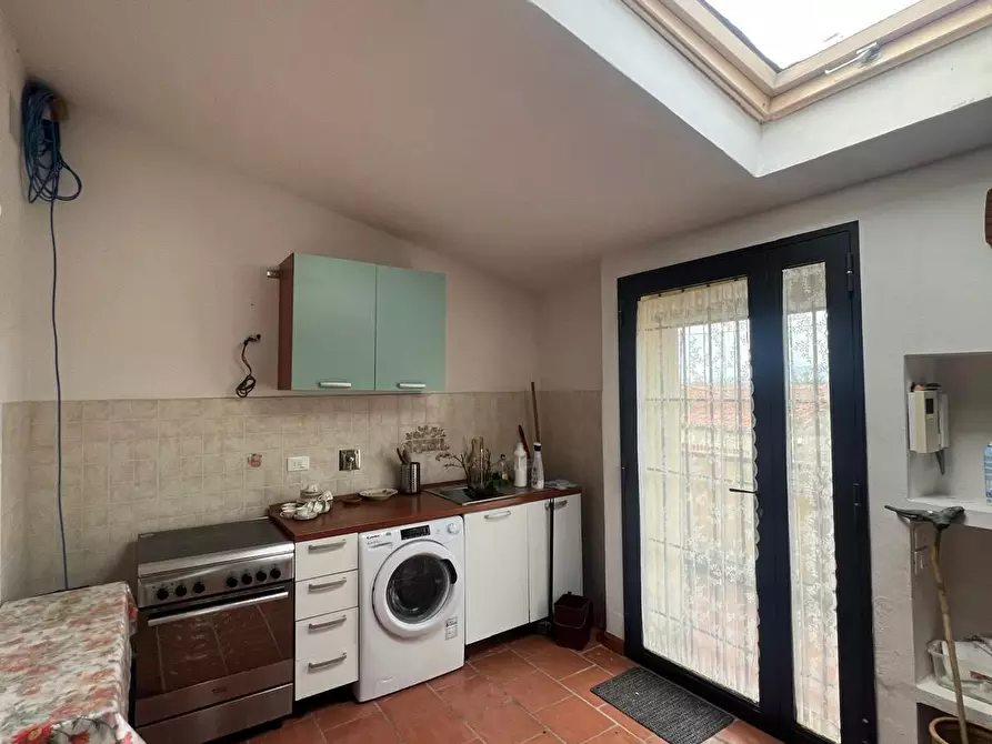 Immagine 6 di Pentalocale in vendita  in Via Canto alle Gracchie a Scandicci