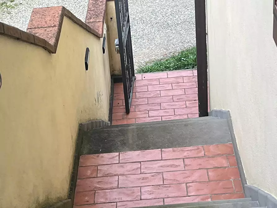 Immagine 8 di Pentalocale in vendita  in Via Canto alle Gracchie a Scandicci