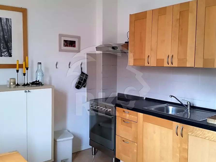 Immagine 4 di Quadrilocale in affitto  in Viale Antonio Silvani 4 a Bologna