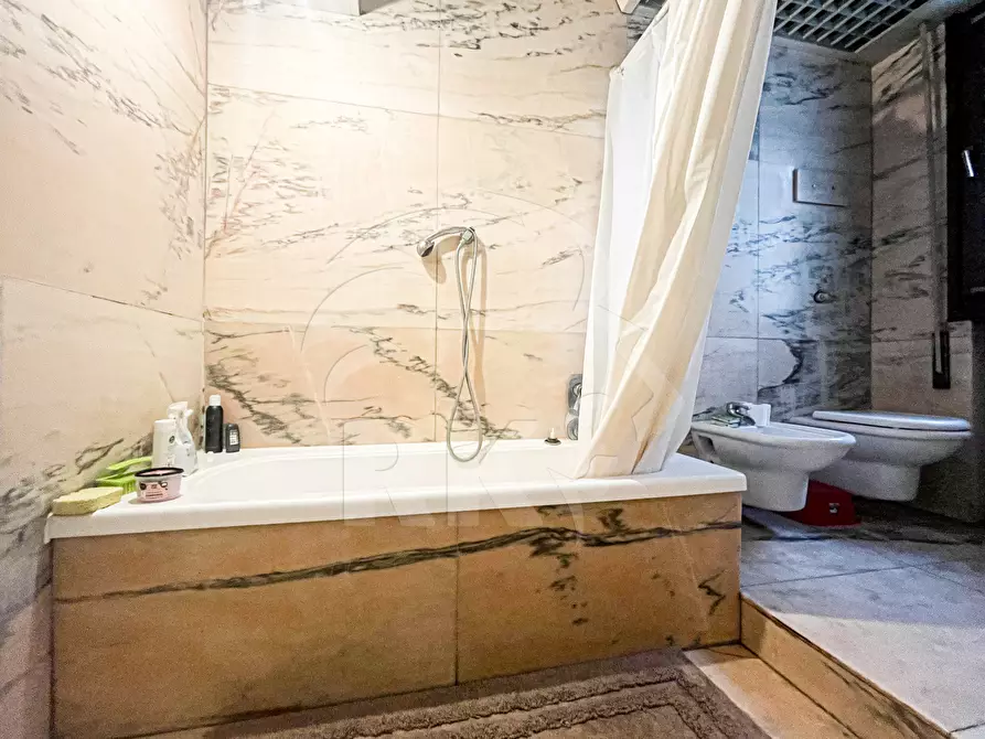 Immagine 8 di Quadrilocale in affitto  in Via Degli Orti 40 a Bologna