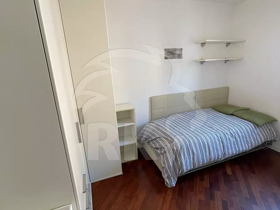 Immagine 1 di Stanza singola in affitto  in via San Felice 28 a Bologna