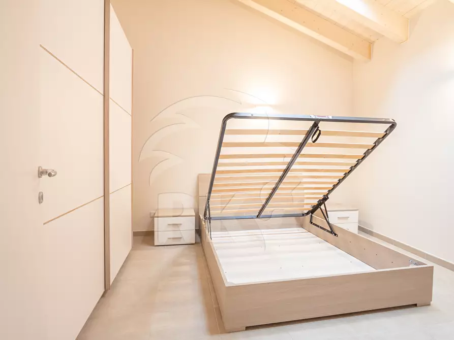 Immagine 7 di Bilocale in affitto  a Bologna