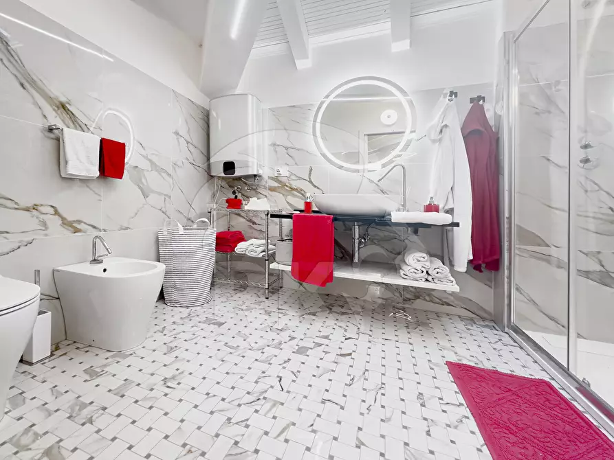 Immagine 15 di Monolocale in vendita  in Via Senzanome 9 a Bologna