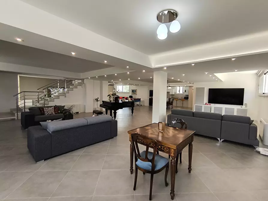 Immagine 48 di Villa in vendita  a Siracusa