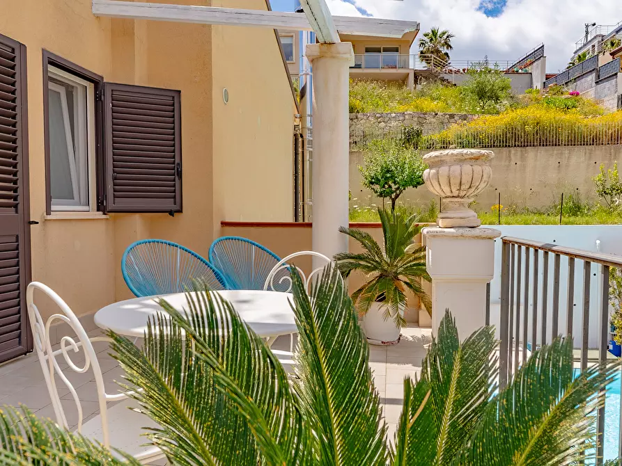 Immagine 48 di Villa in vendita  in Contrada Mastrissa a Taormina
