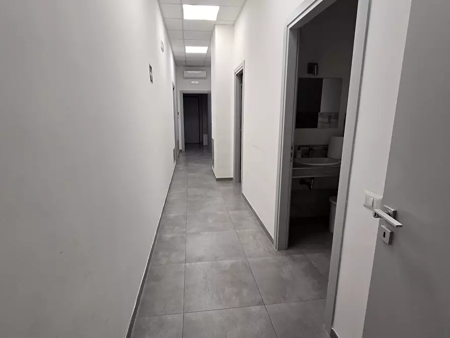 Immagine 8 di Capannone industriale in vendita  in Via Malta 100 a Siracusa