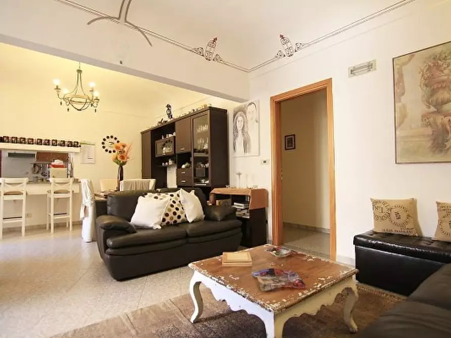 Immagine 5 di Appartamento in vendita  in Via Larga 13 a Siracusa