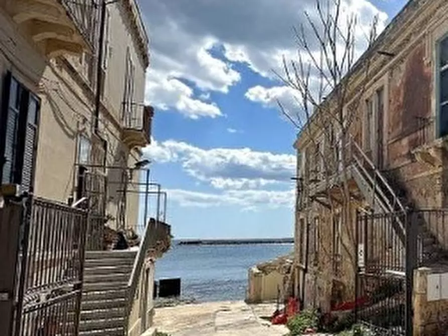 Immagine 1 di Terratetto in vendita  a Siracusa