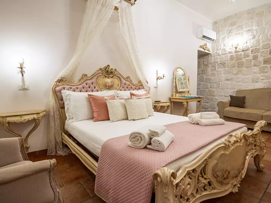 Immagine 2 di Casa indipendente in vendita  in Lungomare di Levante Elio Vittorini 20 a Siracusa