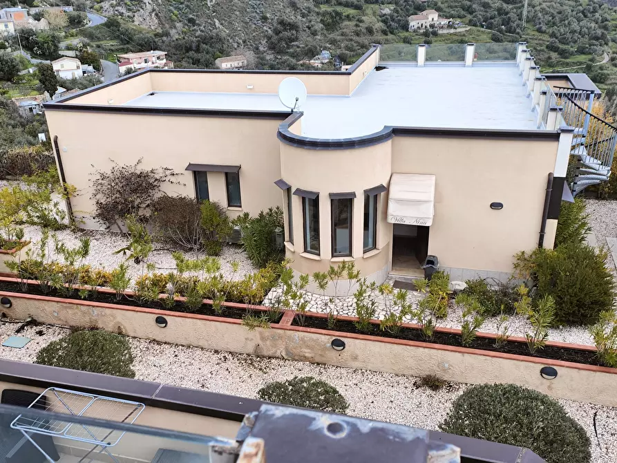 Immagine 59 di Villa in vendita  in Via Roma 21 a Taormina