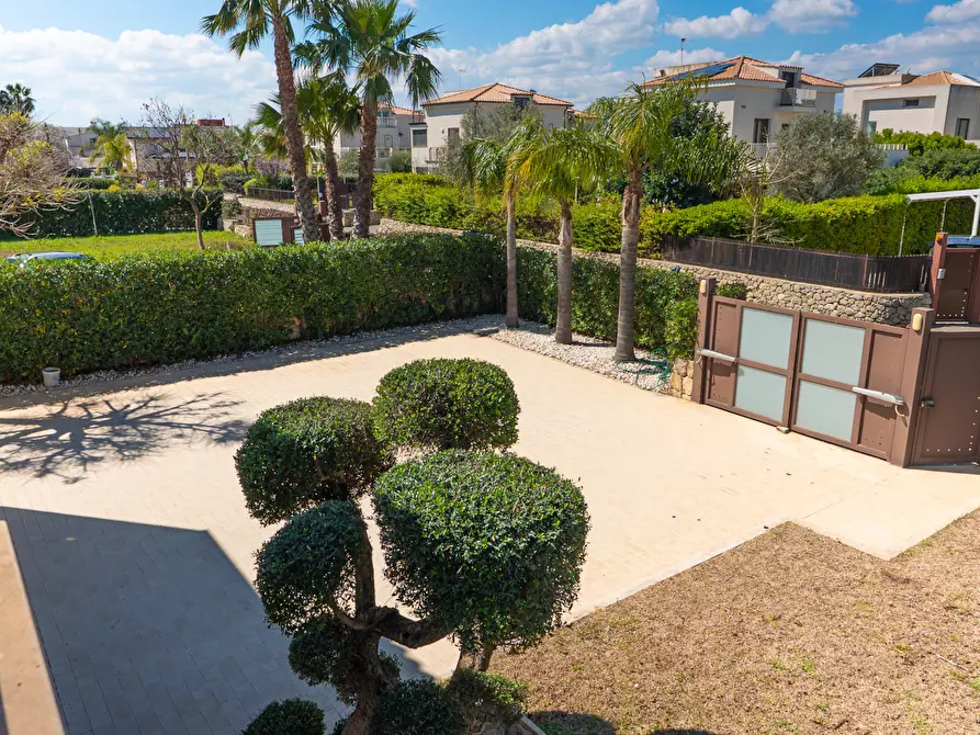 Immagine 16 di Villa in vendita  in Via dell'Airone 3 a Siracusa