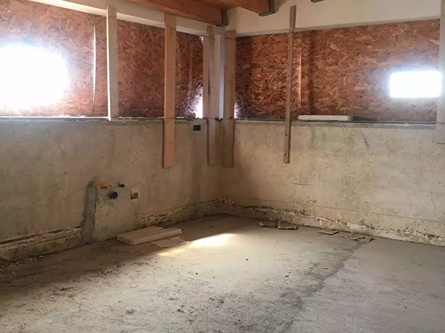 Immagine 15 di Terratetto in vendita  a Siracusa