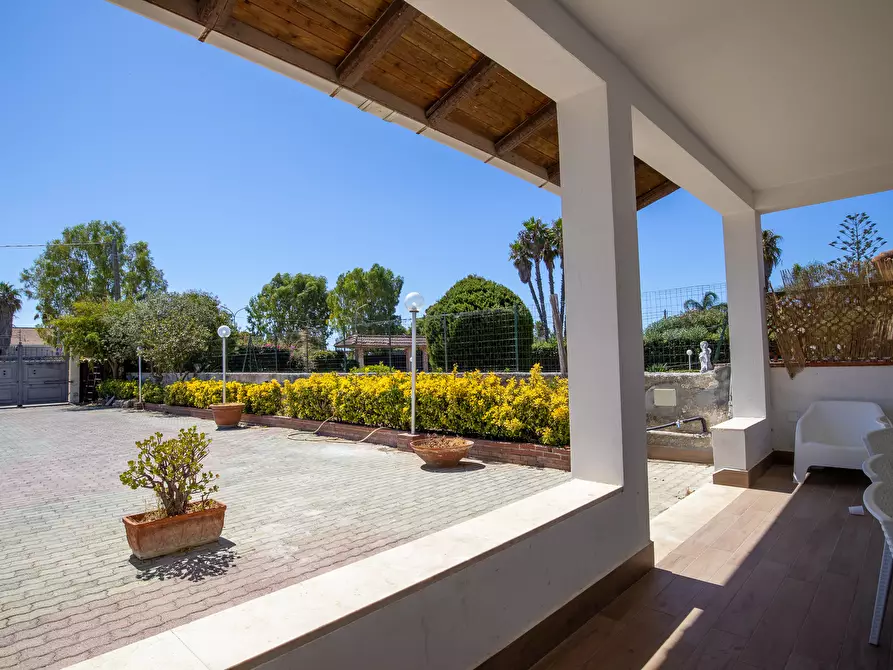 Immagine 19 di Villa in vendita  in Via Costa del Sole 37 a Siracusa