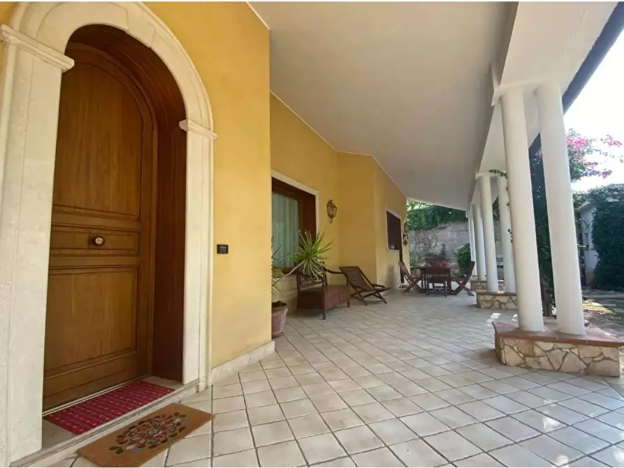 Immagine 6 di Villa in vendita  in Strada Tremmilia 143 a Siracusa