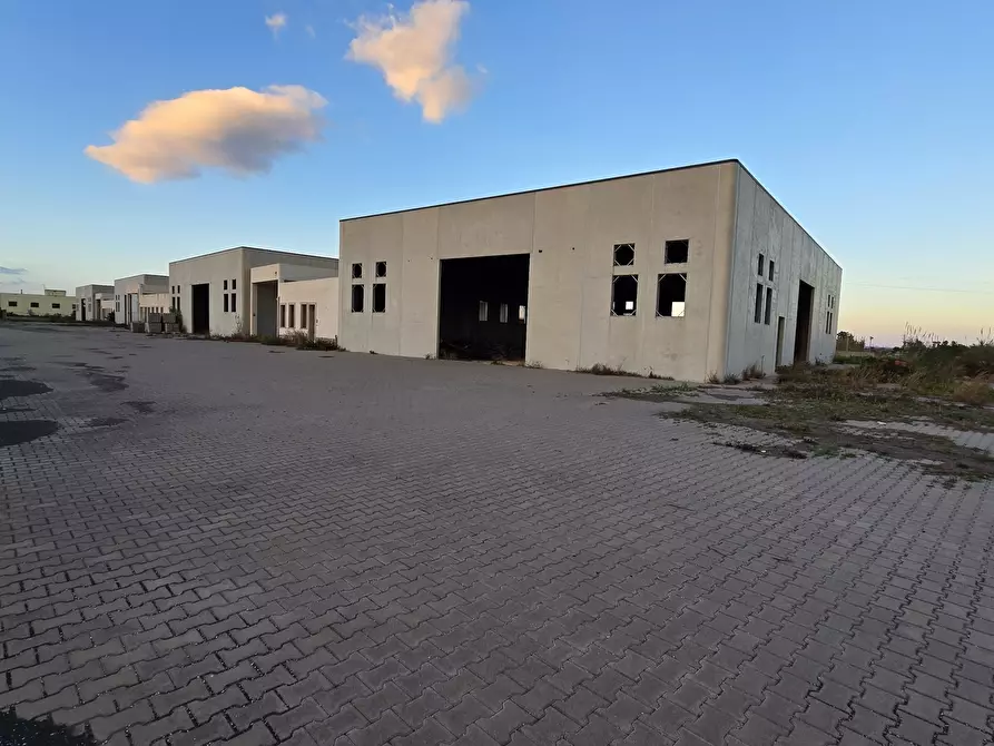 Immagine 18 di Capannone industriale in vendita  in Contrada Targia snc a Siracusa