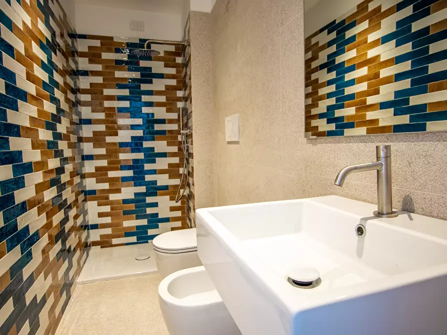 Immagine 21 di Villa in vendita  in Via La Maddalena 35 a Siracusa