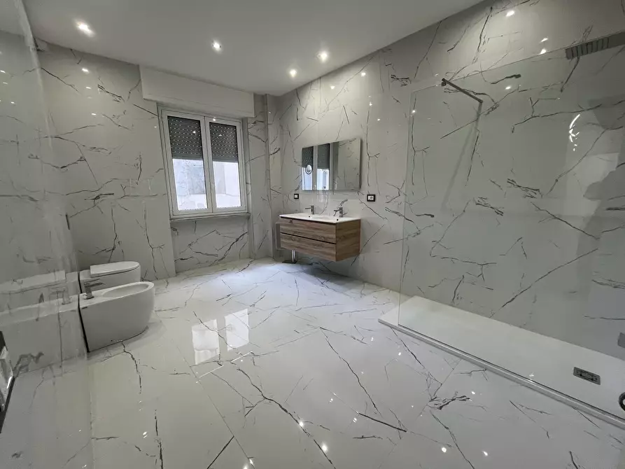 Immagine 12 di Appartamento in vendita  in Corso Gelone 43 a Siracusa