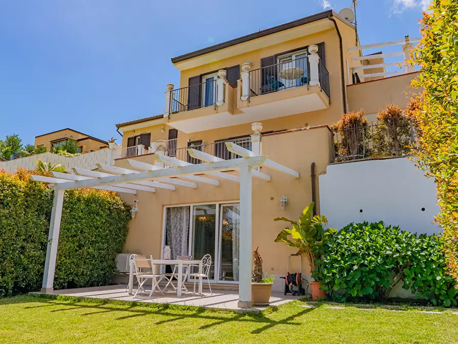 Immagine 74 di Villa in vendita  in Contrada Mastrissa a Taormina