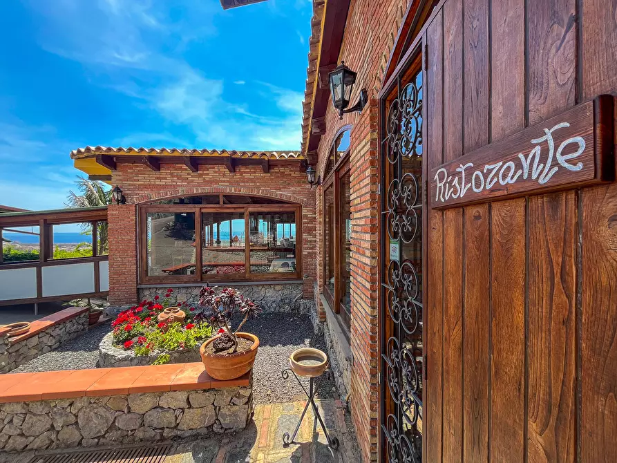 Immagine 41 di Albergo/B&B/Residence in vendita  in Via Panoramica Maria Teresa d'Austria 58 a Taormina