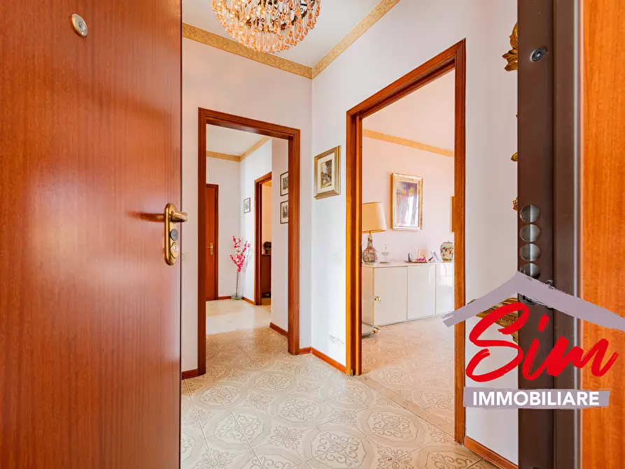 Immagine 5 di Trilocale in vendita  in Viale Alessandro Volta sn a Novara