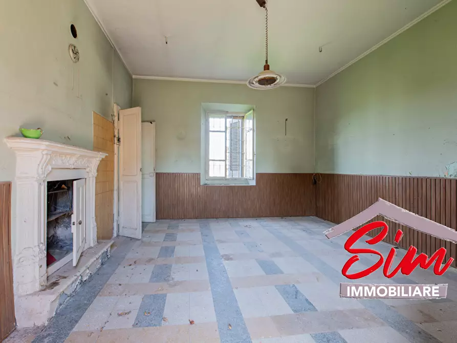 Immagine 10 di Rustico / casale in vendita  in Via Roma sn a Fara Novarese