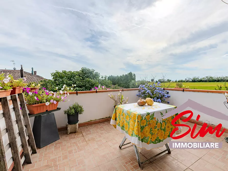 Immagine 27 di Villa in vendita  in Via Roncaglione snc a Casalino