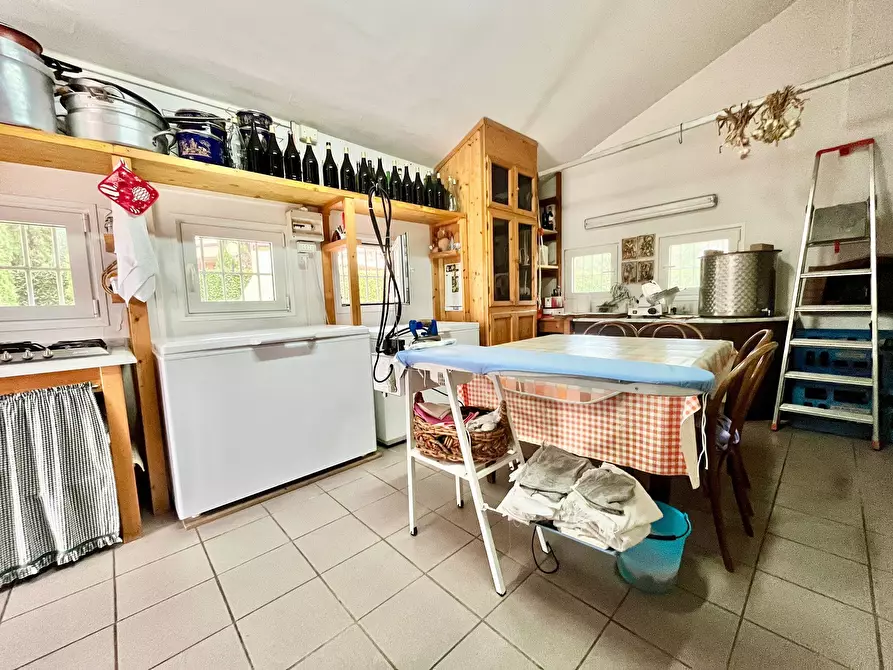 Immagine 22 di Villa in vendita  in Via Bologna a Pontedera