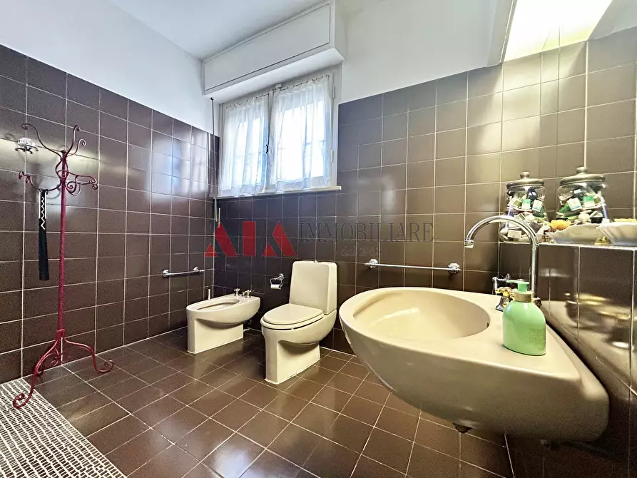 Immagine 13 di Pentalocale in vendita  in Via Armando Diaz a Pontedera